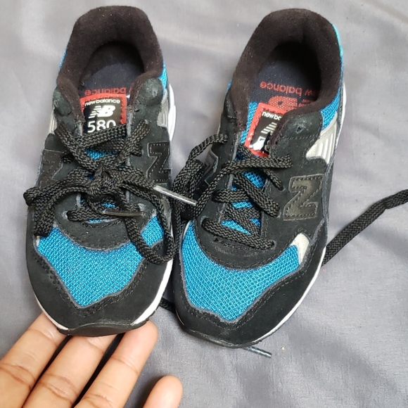 Brand New New Balance 580s - Picture 2 of 5